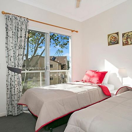 Harmony - A Desirable Area In Broadbeach Apartment Gold Coast Exterior photo